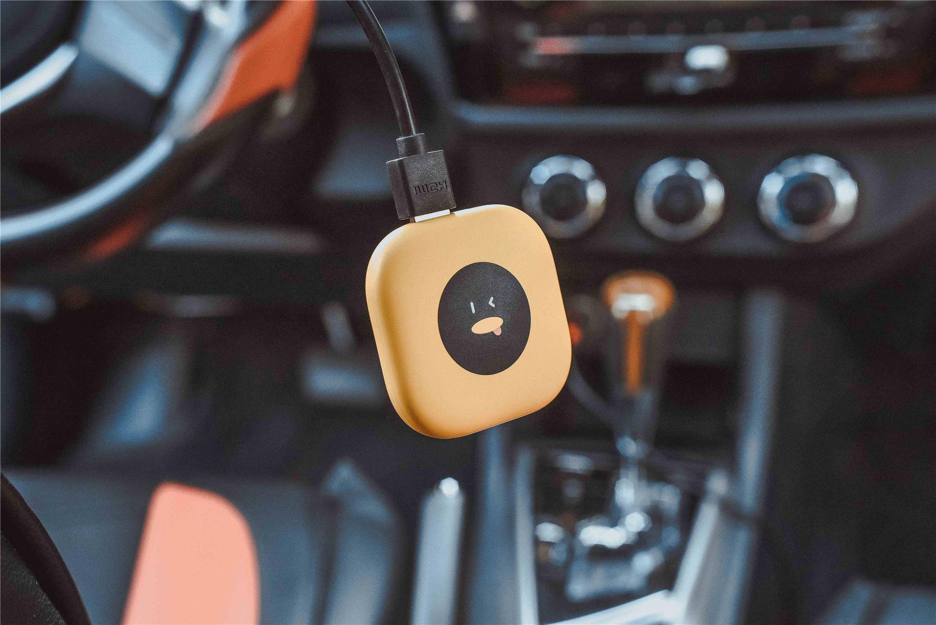 智能电视盒子评测_投影电视荣耀盒子上怎么下载应用_腾讯极光盒子3mini