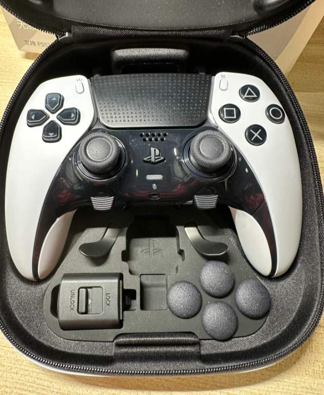 手柄格斗游戏_北通斯巴达3手柄评测_游戏手柄性价比排行