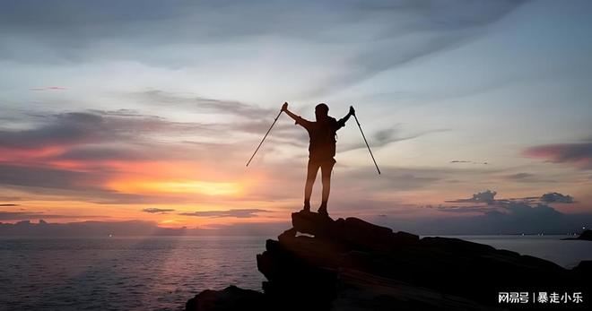 人脉圈子图片_女性职场发展隐形阻碍_女性应对现实困境策略