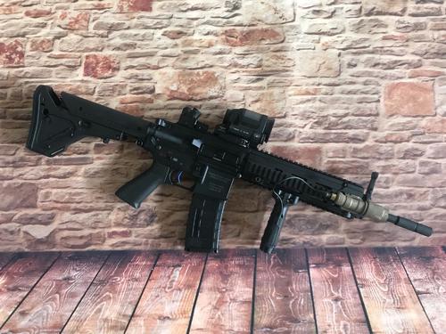 关于水弹枪：法不禁止则可为，枪口动能超1.8焦耳/平方厘米别碰