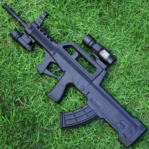 水弹枪安全性分析_水弹枪射击威力视频_水弹枪威力测试