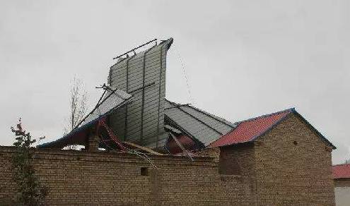 流体动力学伯努利方程_伯努利原理应用_伯努利原理生活应用