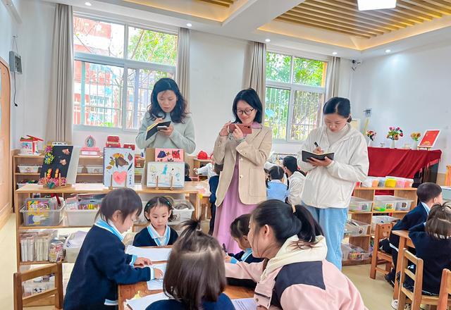 幼儿园游戏专题总结_看见孩子_记录细节