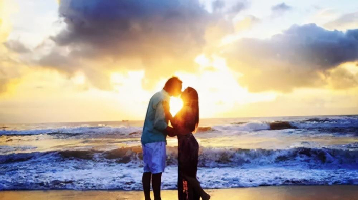 不爱很近的原因_蔡格尼克效应生活应用_离婚后男子频繁联系你