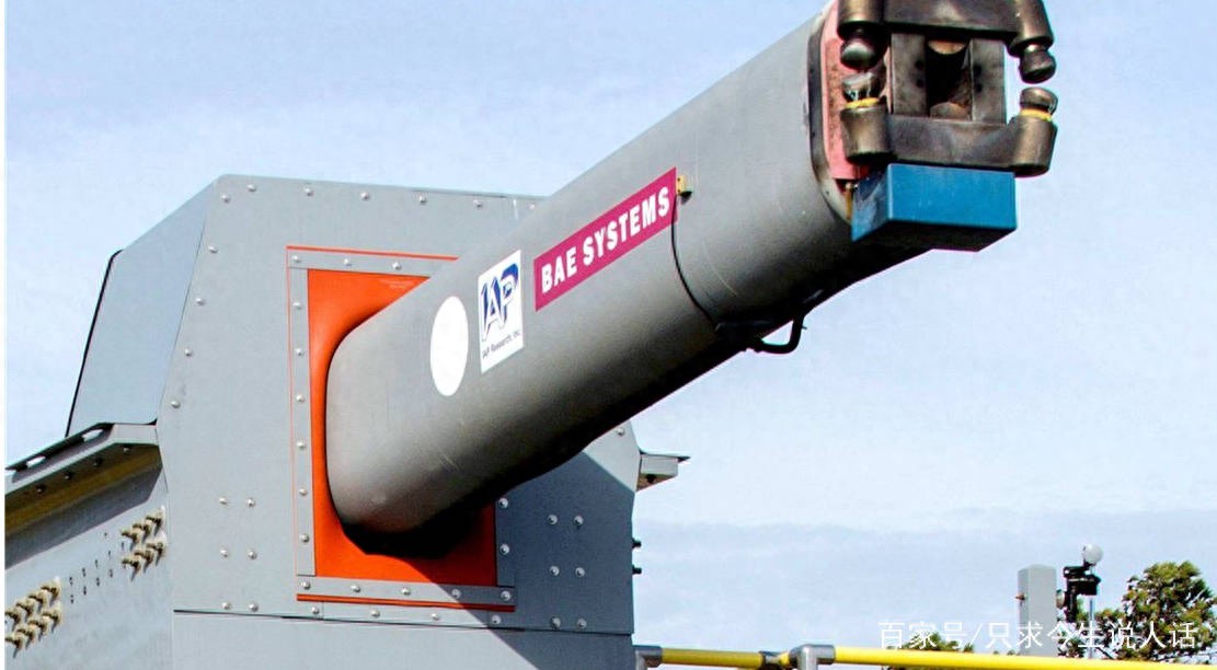 国产电磁炮技术再获突破，炮弹初速每秒2000米，射击百次不会烧蚀