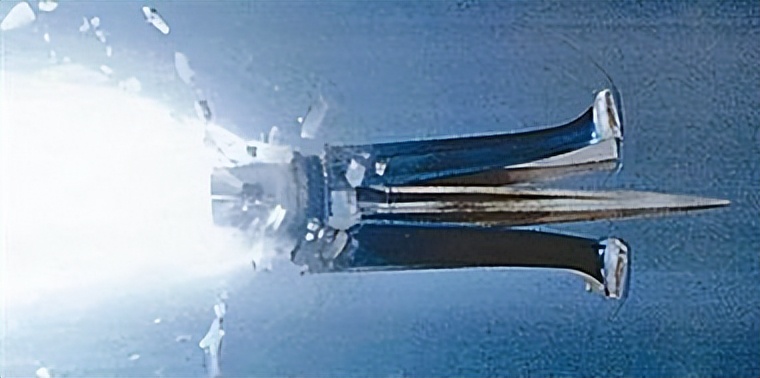 日本电磁炮研发进展_电磁炮生活应用_日本40毫米防空反导电磁轨道炮技术参数