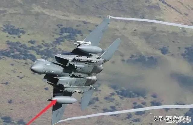 牛顿第一定律 物理学史 惯性现象_牛顿第一定律生活应用