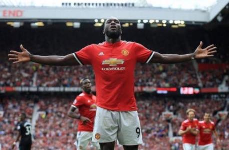 2025实况足球补丁下载完了安装不上呢_实况足球过人技巧_实况足球2025球星推荐