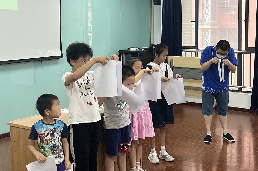 伯努利原理生活应用_伯努利原理实验_科学实验活动