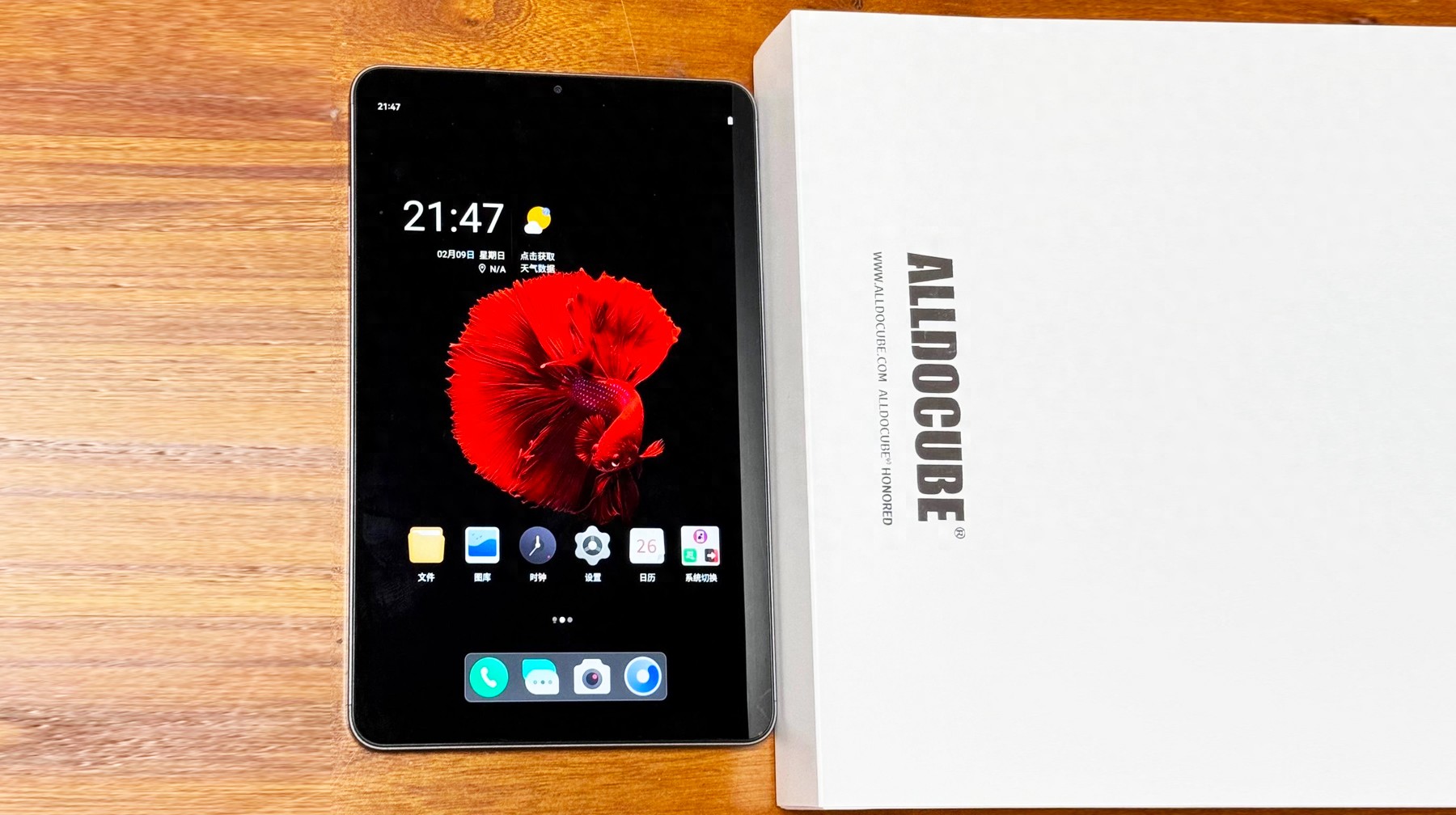 8.4英寸小屏的酷比魔方平板电脑，搭载国产芯片，单机游戏流畅玩