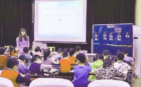 《纳米技术就在我们身边》教学反思