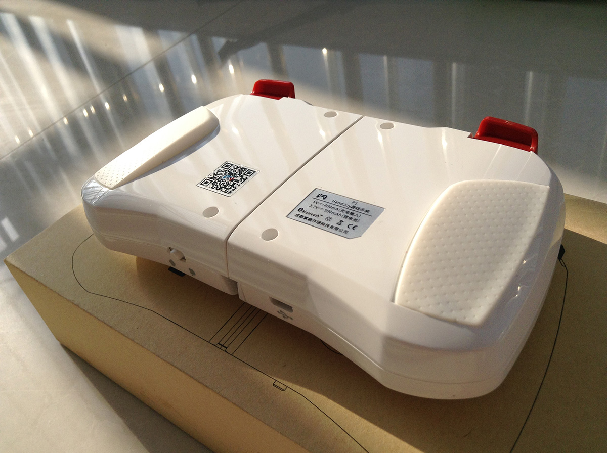 手机游戏手柄推荐_魂斗罗 手柄玩_handjoy超薄智能游戏手柄