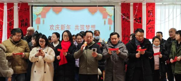 小班幼儿手指游戏教研专题小结_成都市锦江区童蒙幼儿园_幼儿园教研组学期成果汇报