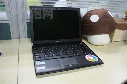 Intel ULV平台笔记本_大型游戏平板电脑推荐_轻薄笔记本电脑推荐