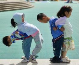 拾忆快乐美好童年_传承民间体育游戏_大班民间游戏专题