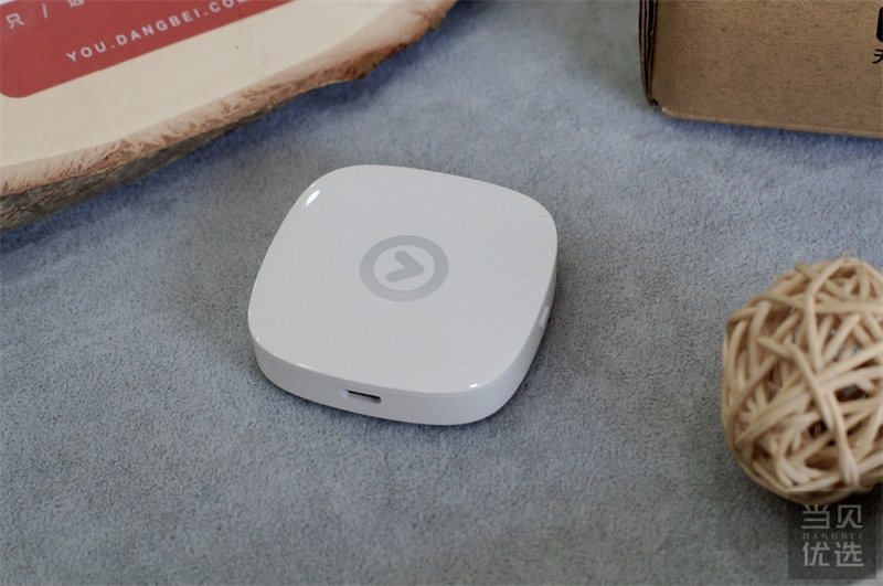 天猫魔投评测_天猫魔投使用方法_智能电视能下载虎牙直播吗