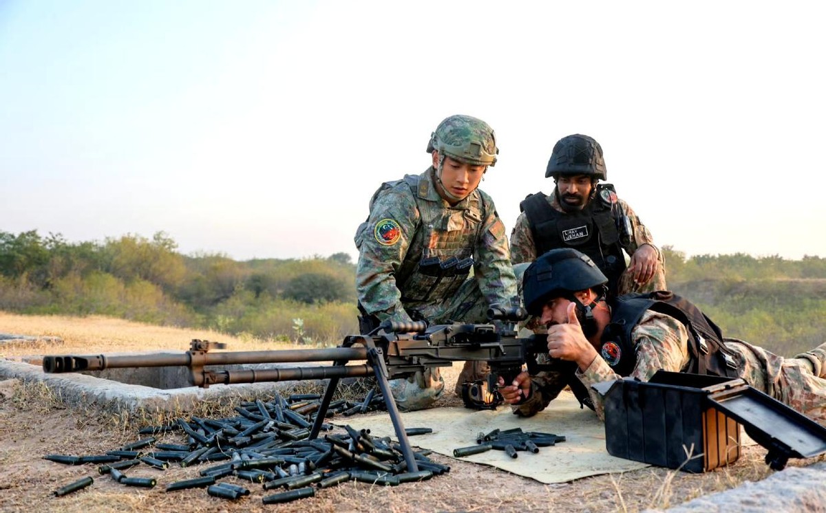 巴基斯坦试射171机枪_军火重武器图片_QJZ-171重机枪