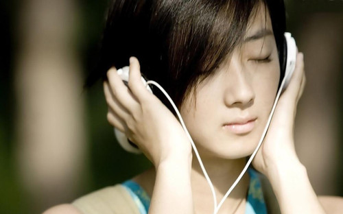 kiayun手机版登录下载 有效提高英语听力 | 听歌学英语的好处、方法和歌曲推荐