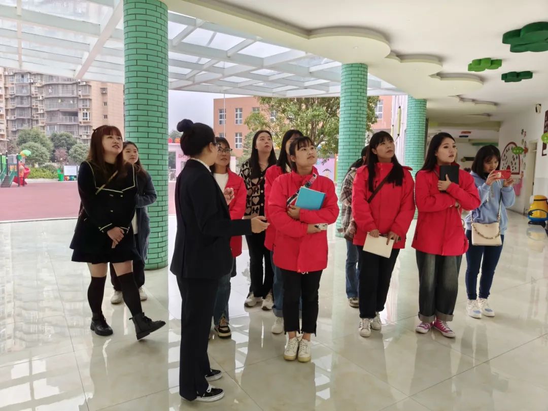 幼儿园早操编排技巧_校园文化建设研讨_小班幼儿手指游戏教研专题小结