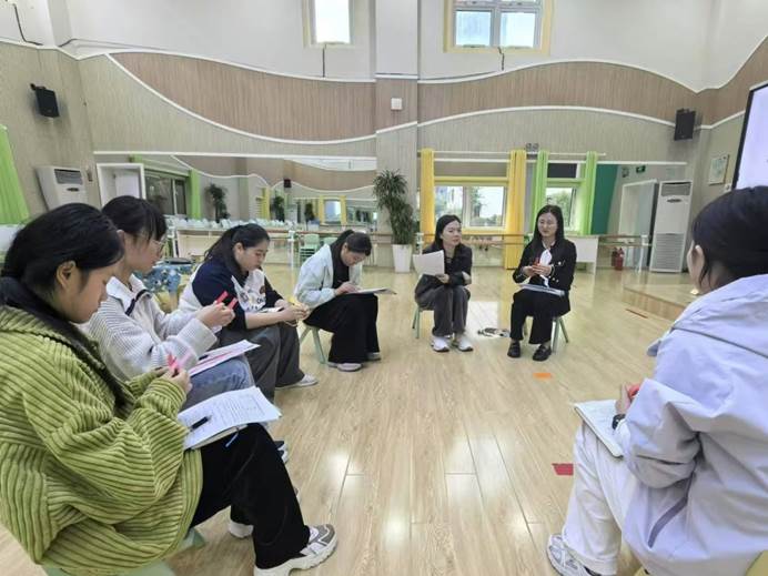 幼儿手工编织活动_小班幼儿手指游戏教研专题小结_基于美育浸润视角下幼儿手工编织活动