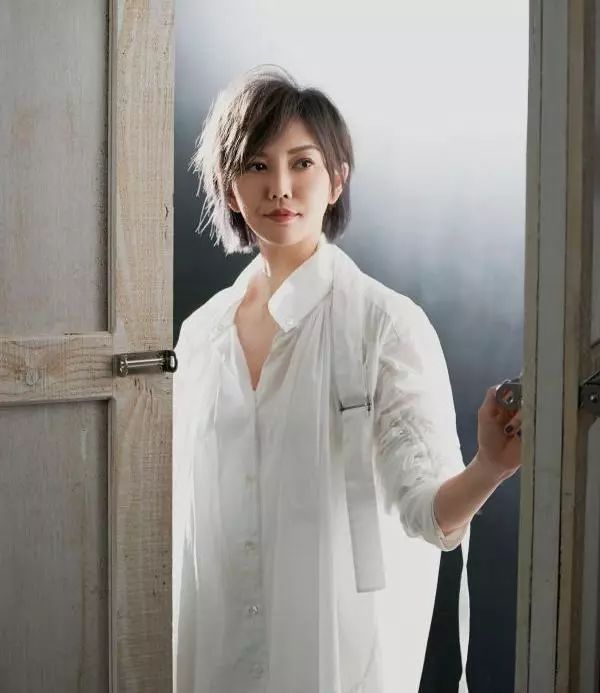 遇见 孙燕姿 图片_孙燕姿守护永恒的爱新单曲_孙燕姿明日之子导师